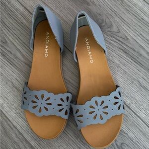 Blue sandals andiamo